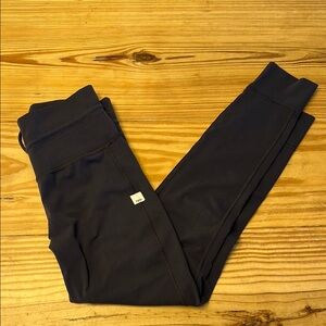 Vuori Charcoal Grey Leggings Athletic Stretch